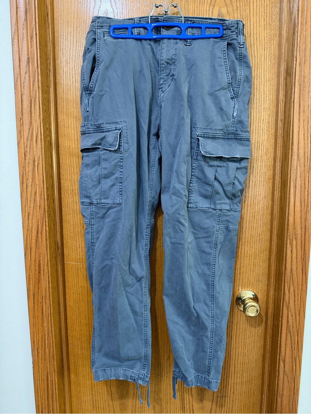 American Eagle Men's Cargo Pants in Slate Blue/gray - Durable Utility Style
